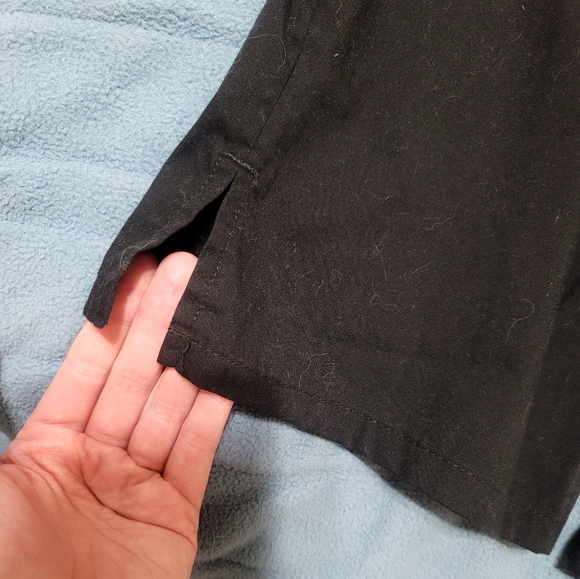 Scrub Top - Picture 9 of 11